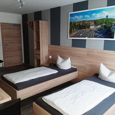 Haus Roseneck-Pension Am Stadtrand Borchen Dış mekan fotoğraf